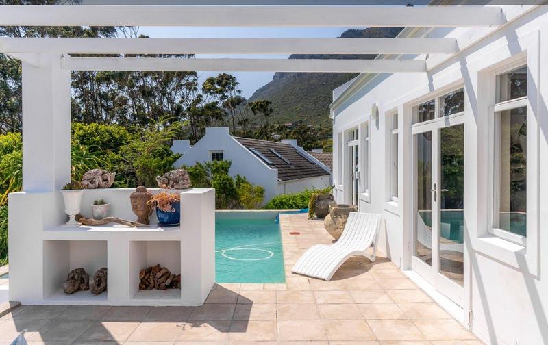 4 Bedroom Property for Sale in Hout Bay Western Cape